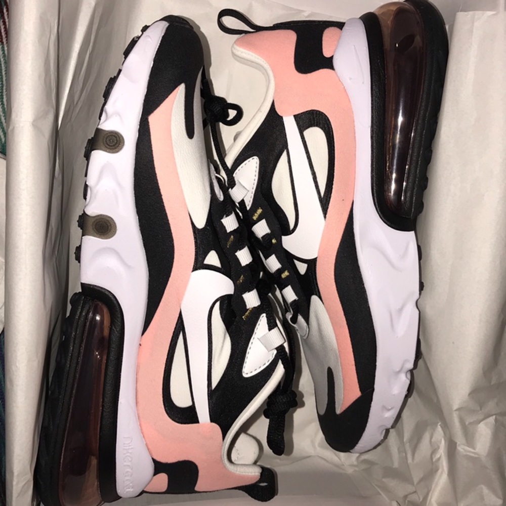 Nike Air Max 270 React